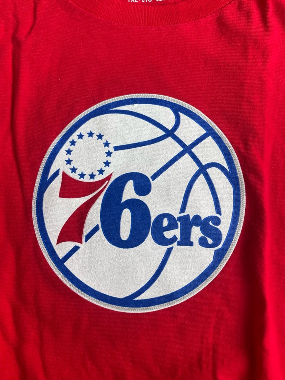 Fanatics Red Philly 76ers Short Sleeve Tee  Kids XL Philadelphia Shirts 3/$15 - Picture 3 of 7